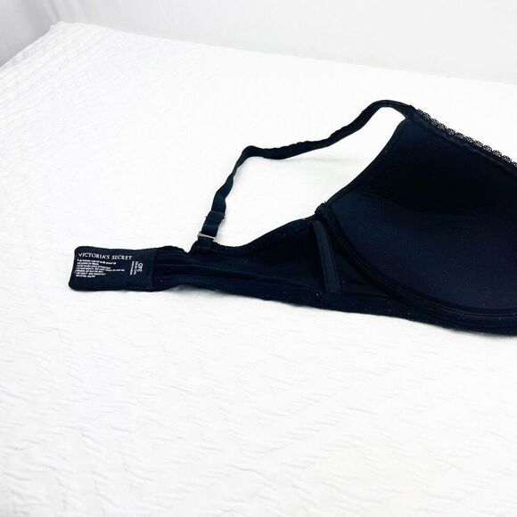 BUY 1 GET 1 FREE Victorias Secret 34d no wire charm soft - Picture 8 of 8